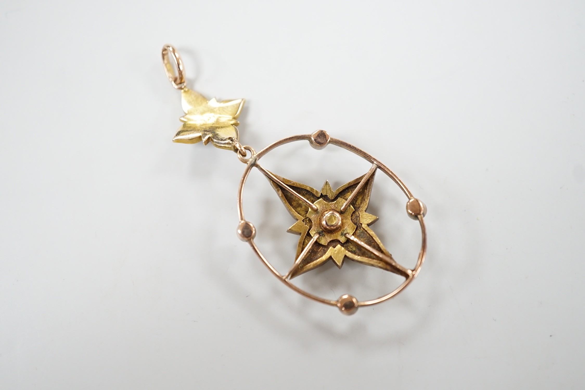 An early 20th century yellow metal, cabochon banded agate? and split pearl set oval drop pendant, overall 47mm, gross weight 5.1 gram